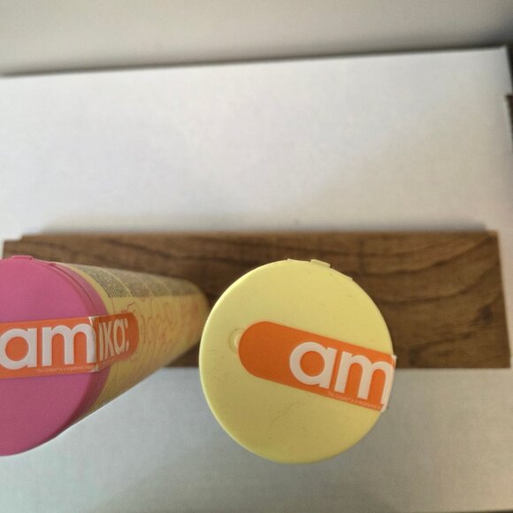 Amika Forget Frizz Shampoo and Conditioner Set. NWT and Sealed. 9.2 oz bottles - Picture 3 of 6